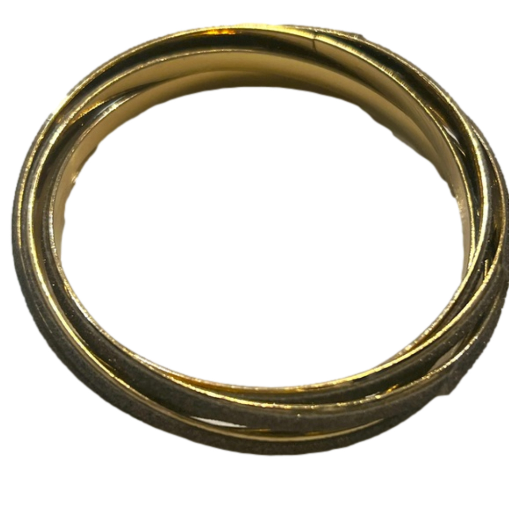 Gold multi-layered bracelet